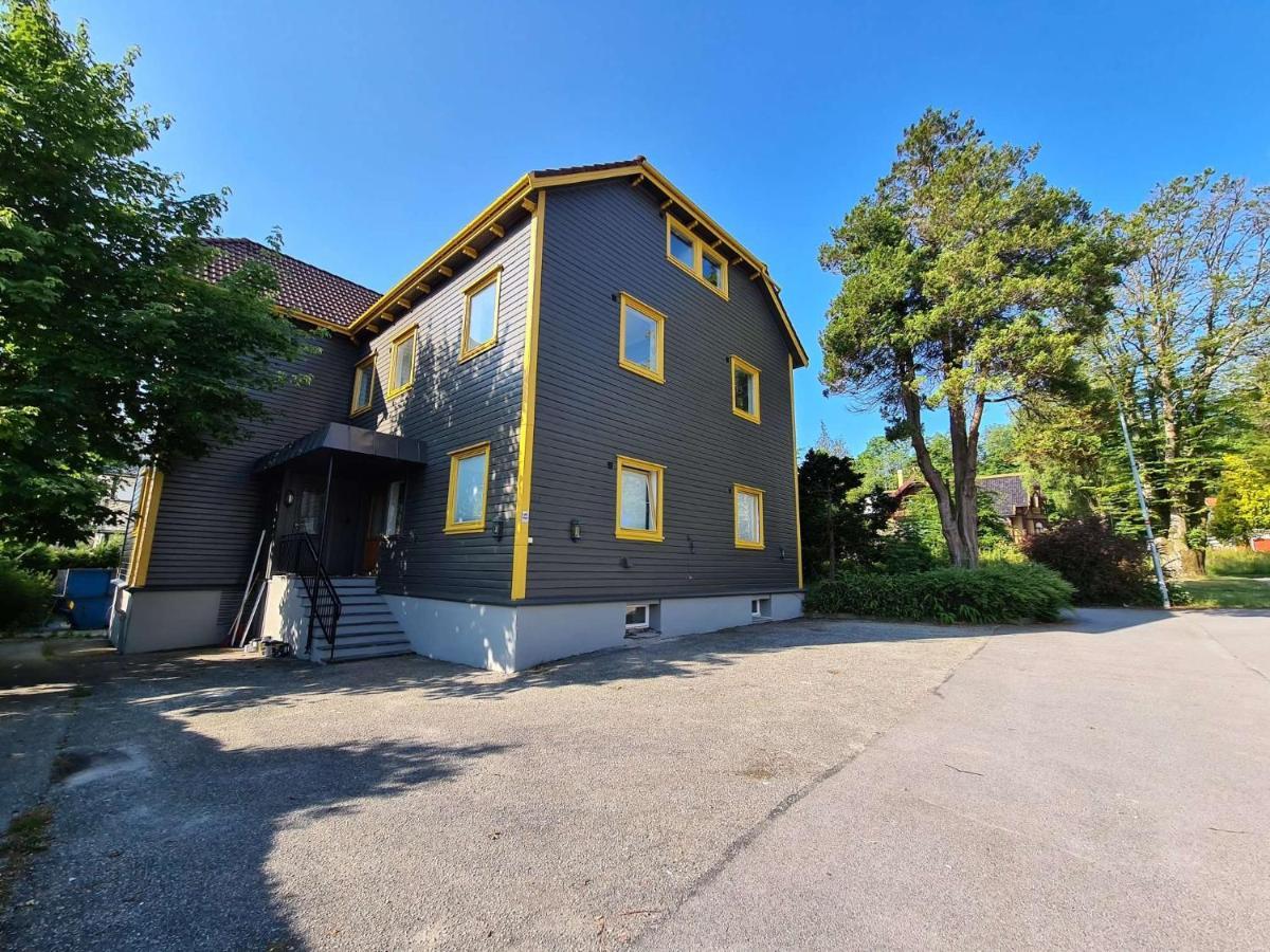 City Center Charm In Exclusive Eiganes - Modern & Spacious Stavanger Exteriör bild