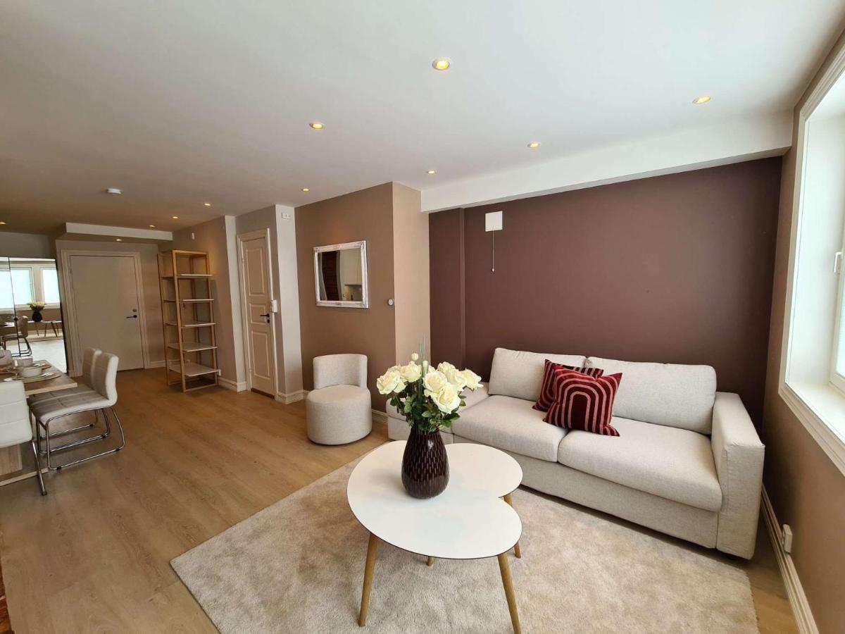City Center Charm In Exclusive Eiganes - Modern & Spacious Stavanger Exteriör bild