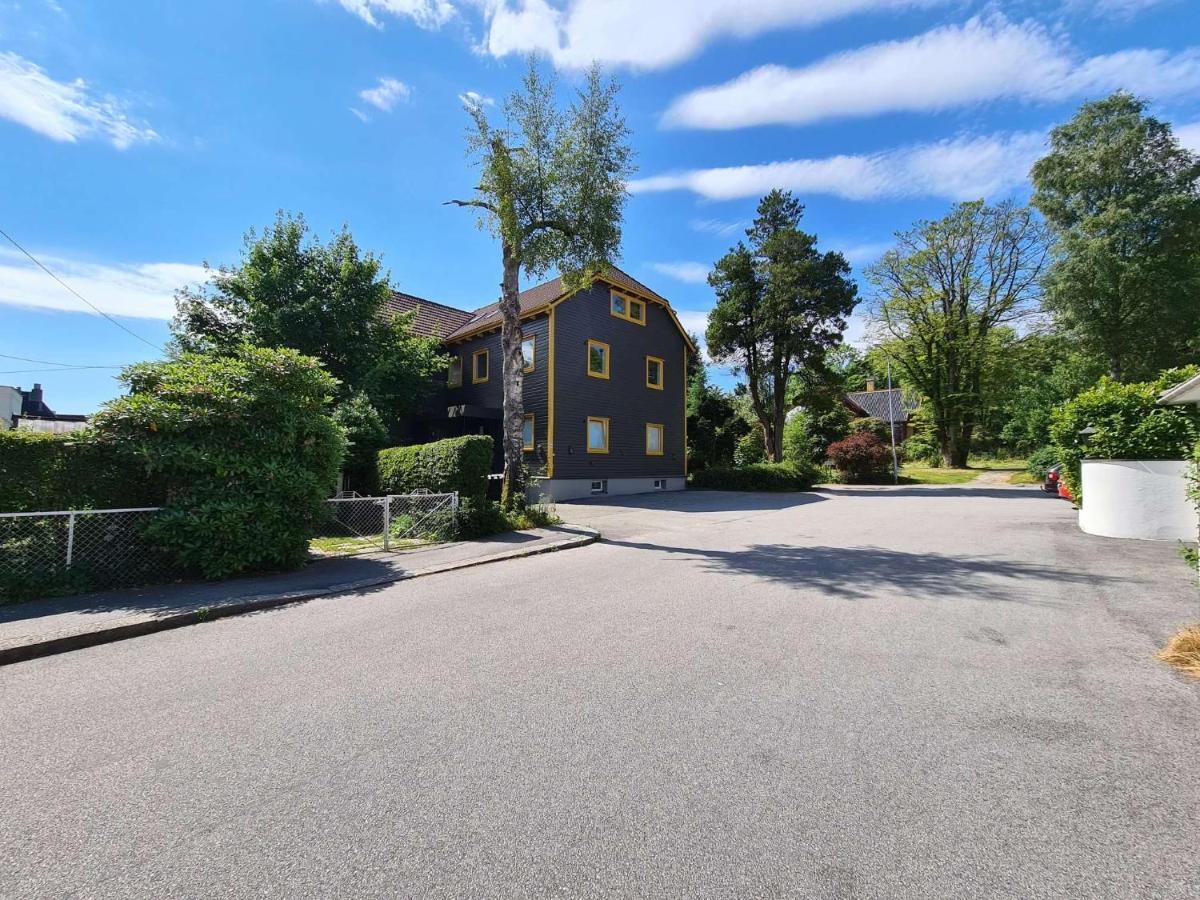 City Center Charm In Exclusive Eiganes - Modern & Spacious Stavanger Exteriör bild